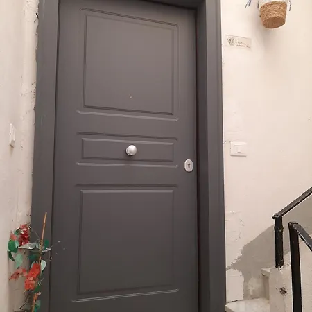 Lägenhet Al Crocifisso...da Nonna Pia