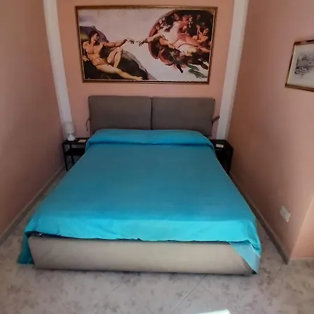 Al Crocifisso...da Nonna Pia Apartment Salerno